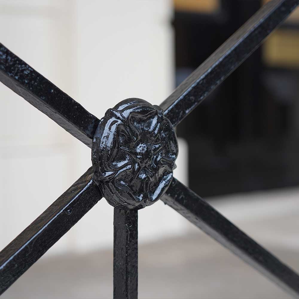 Which Office railing flower detail after external decoration works