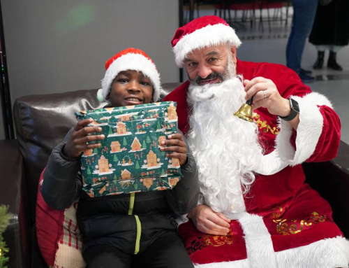 Axis Supports Christmas Initiatives for L&Q Residents